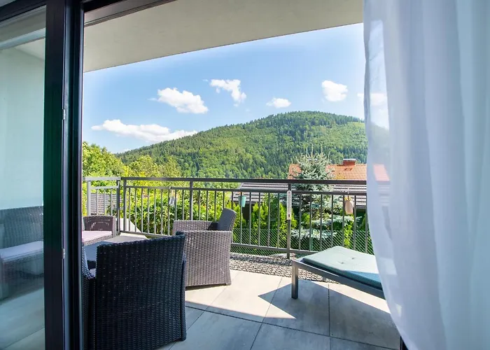 Szczyrkowskie & Fun 3 Z Balkonem - Sauna I Jacuzzi * שצ'צ'ירק