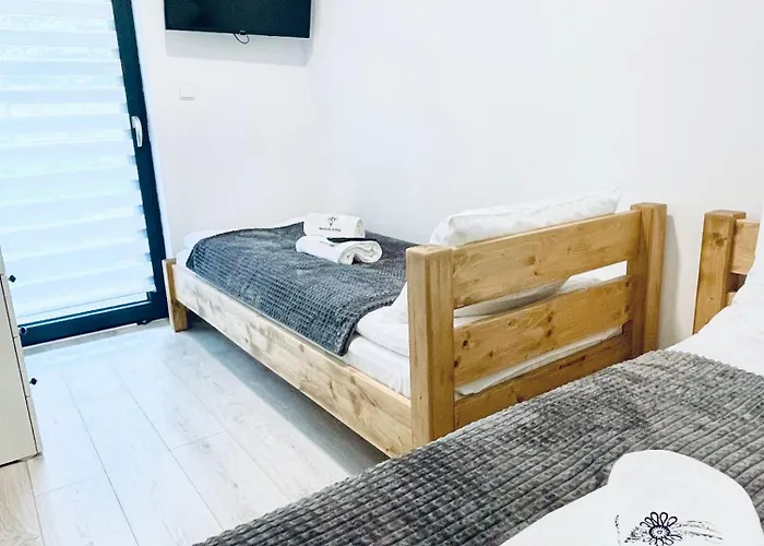 דירה Szczyrkowskie & Fun 3 Z Balkonem - Sauna I Jacuzzi שצ'צ'ירק